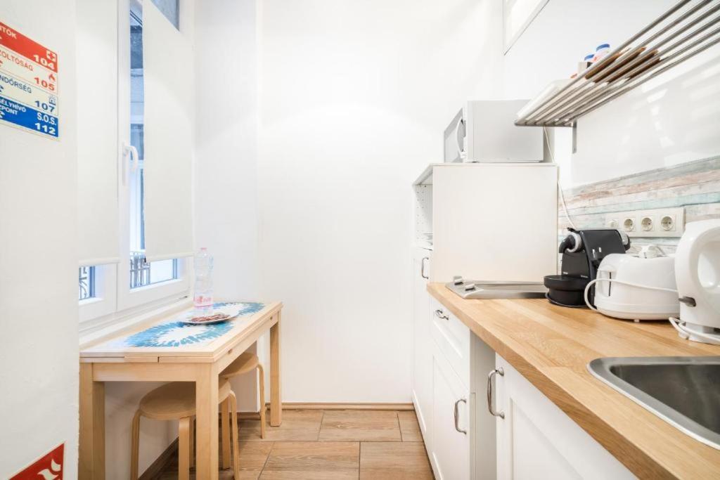 Colorwave Studio Home Budapest Exterior photo